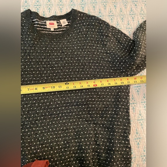 Levi’s Men’s Dark Green Fall Winter Detailed Polka Dot Sweater - Picture 6 of 6